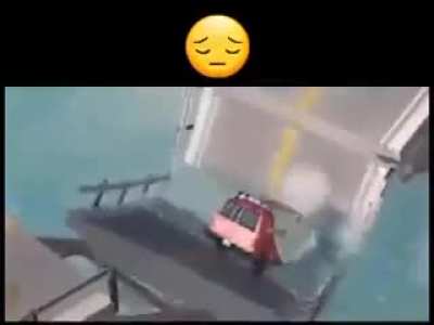 😔