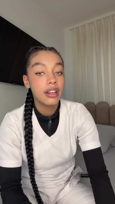 Antoniamackenzie