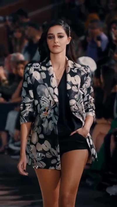 Ananya Pandey‎ ‎ ‎ ‎ ‎ ‎