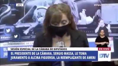 Que vuelva el chupatetas por el amor de Dios!