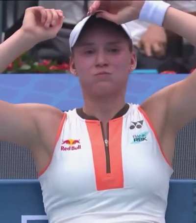 Elena rybakina 🎾 🇰🇿