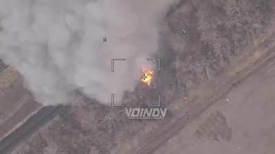 Lancet hits Ukranian T-64BV causing a catastrophic explosion