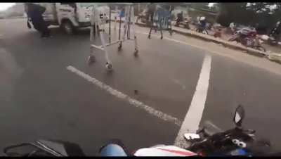 Not even safe at red light stop