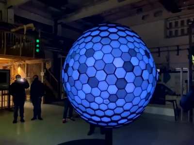 MORPH is one of the most incredible tech / art projects I&rsquo;ve ever seen. 486 stepper motors, 86,000 LEDs and a 5 channel granular synth engine.