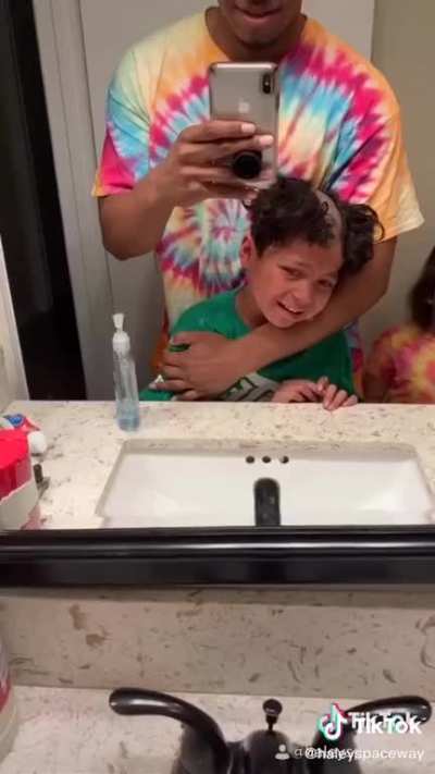 cutting your sons hair and making him cry for a tiktok &ldquo;prank&rdquo;