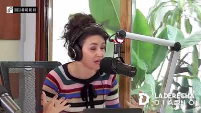 Julia Mengolini: 