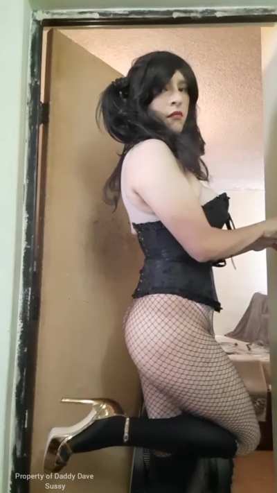 If we&rsquo;re going to have a beautiful, fabulous day, we might as well start it right by showing off my stunning little Latina sissy princess, Sussy 😏