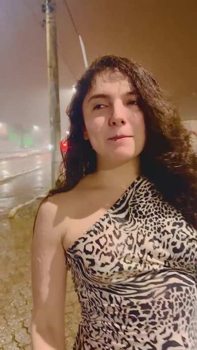 Would you suck me outside in the rain?