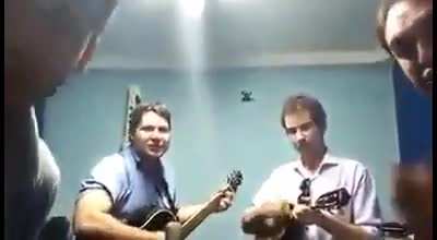 Melhor m&uacute;sica do mundo para mandar para os amigos