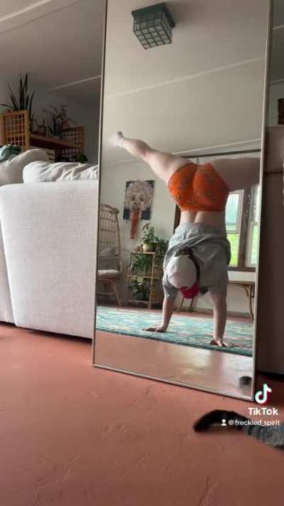 Handstand girl 