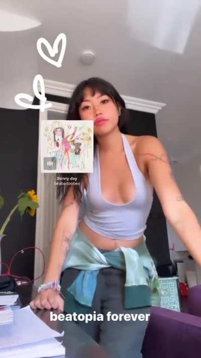 Bea 😳