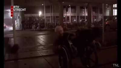 &Ecirc;&Ecirc;&Ecirc;...
