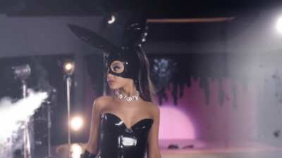 Bunny Ari blessing your day