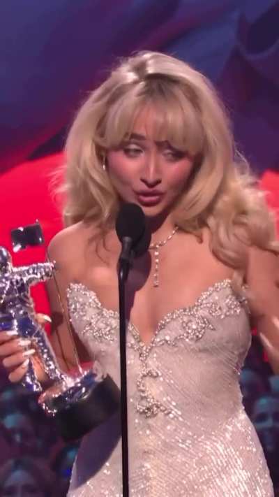 Wins Award for "Espresso" VMAs 2024