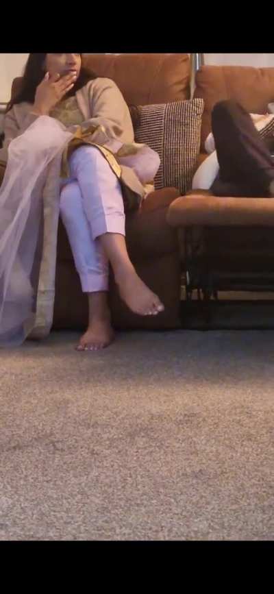 Perfect pink toes 