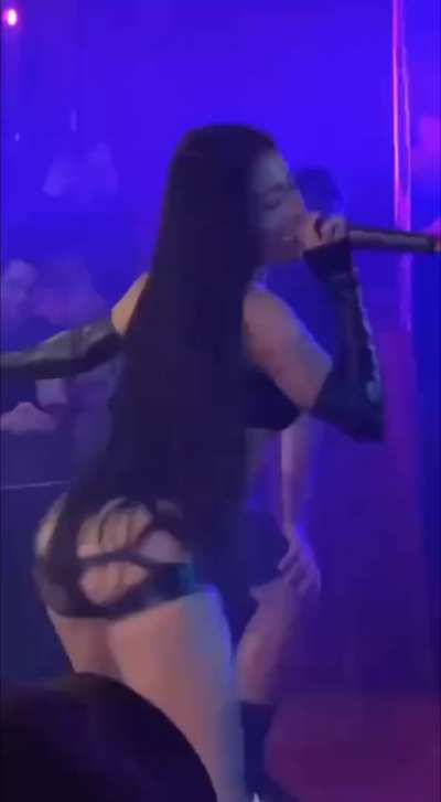 Mc Mirella