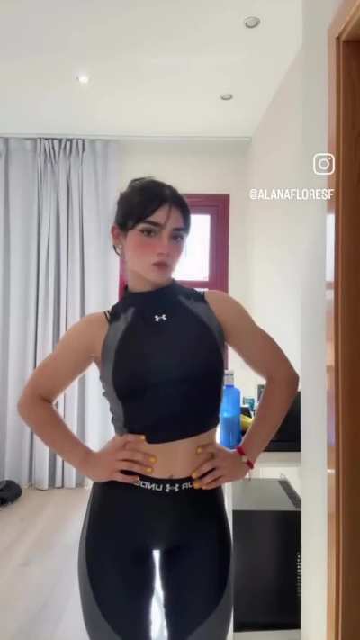 Que outfit les gusta más? (A mi el 1)