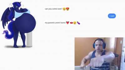 when your My Little Pony GF invites you RIP headphone