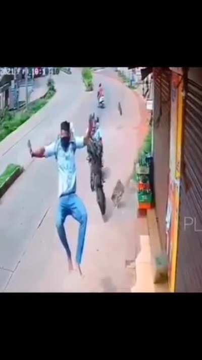 Isme bhi log bichari ladki ko blame karenge