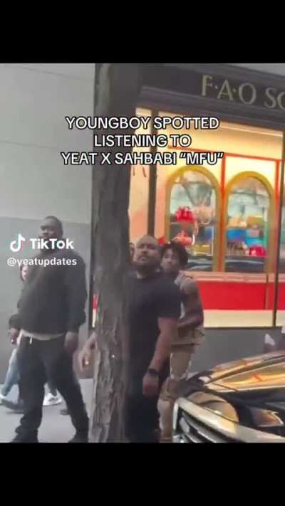 YB listening to mfu