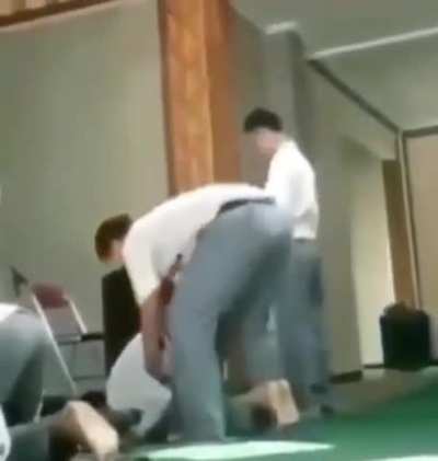 abi benim yolu a&ccedil; cemaatten adam &ccedil;alacam