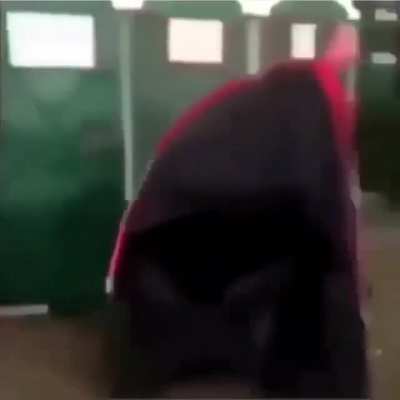 B)