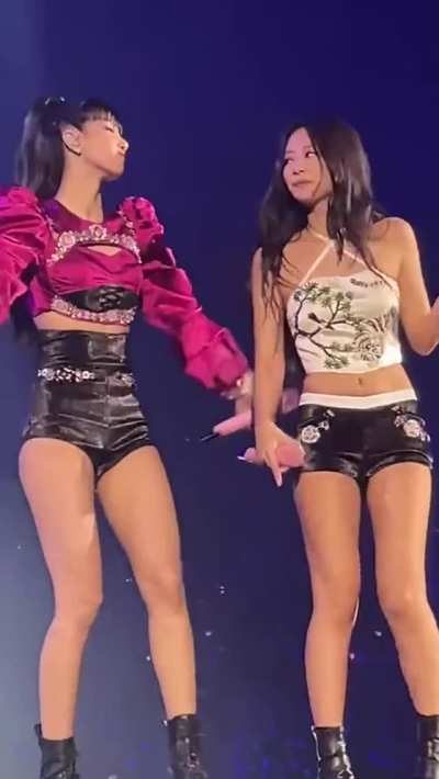 Lisa & Jennie butts