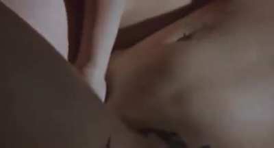 Gina Gershon & Jennifer Tilly in 'Bound'