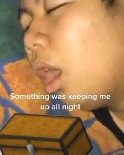 el hombre ba&uacute;l