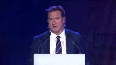 Bevo shutting down applause after season summary at B&amp;amp;F night: "Don't clap it - that's mediocrity"