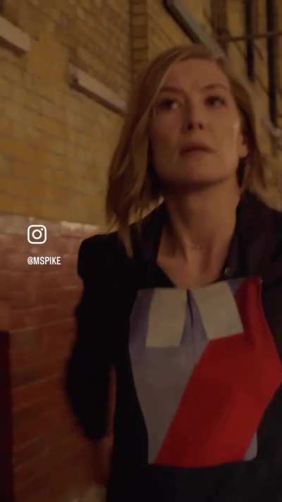 IG Reel 20/10/25 - &lsquo;Inter Alia&rsquo;, the play starring Rosamund Pike, is transfering to the Wyndham&rsquo;s Theatre in March 2026. Tickets on sale from Friday.
