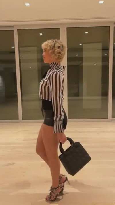Sexy