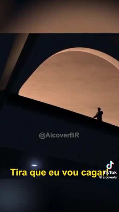 Quero achar o nome da IA ou site q fez as vozes  desse v&iacute;deo