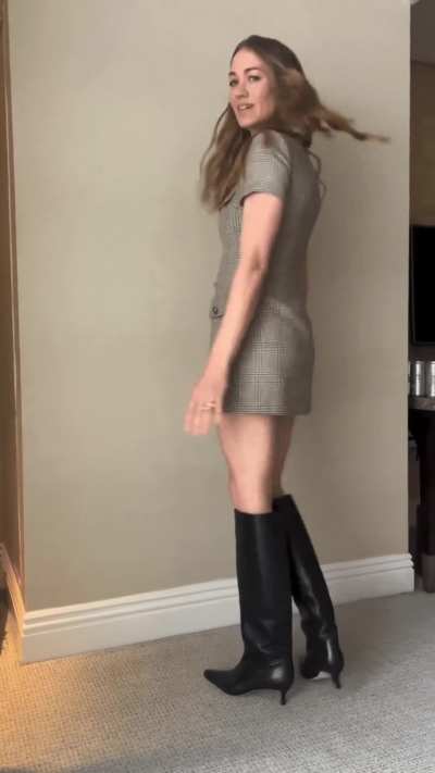 Yvonne Strahovski