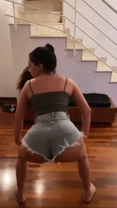 Tain&aacute; Costa