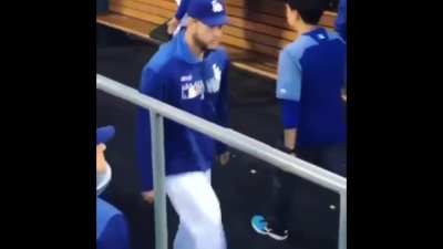 “La Chona Plays of the Game” brought to you by a Hellacious Dong, Dodgers Shortstop Mookie Betts, and NL ROTY James “Hitman” Outman!