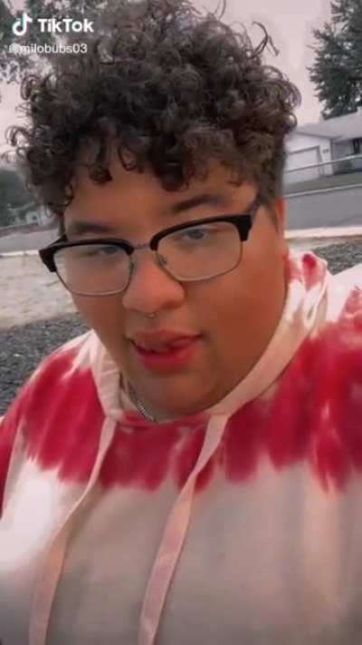 this is unironic and supposed to be sexy and I hate it.