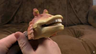 Sing a song for us Jar Jar!
