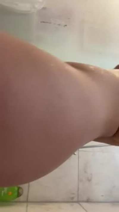I need some help with deep cleaning, lend me your hands and cock.