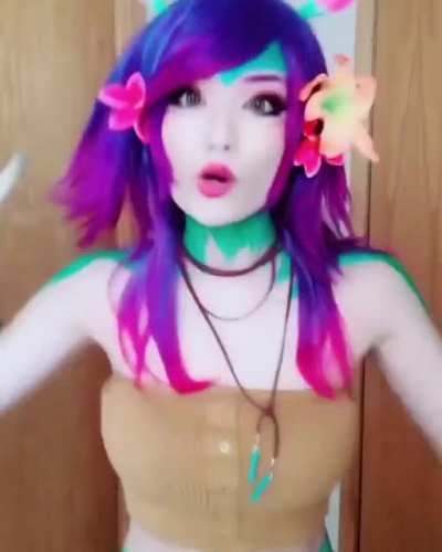 Emiru Neeko - "Girls in Bikinis"