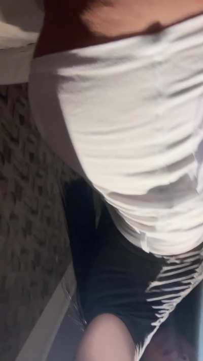 Cheat on your wife and fuck my Latina pussy!