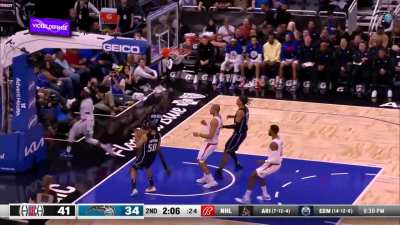 [Highlight] Bol snatches the steal and throws down the one handed jam on the fastbreak
