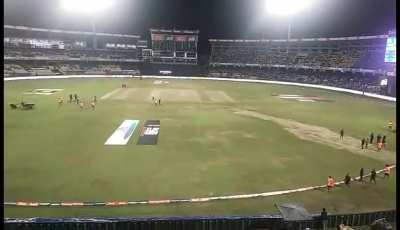 ME AND MY FAMILY WENT SRI LANKA FOR MATCH AND HERE IS SADNESS ONLY😩
