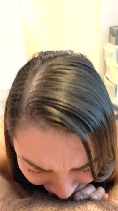 Hey guys, I just posted a new BJ/facial video! I show my big butt &amp;amp; do a LOT of deepthroating before I get my face &amp;amp; titties covered in cum! 💦🤤 Join one of my new socials like fansly or avnstars to see it! I'm also selling my videos on manyvids fo