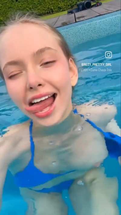 Peek