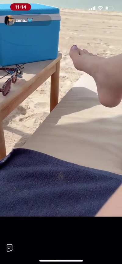 @zena1090 Soles out on the beach