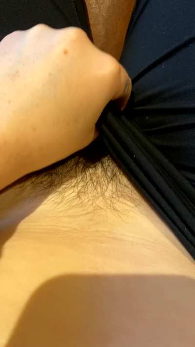 My long distance boyfriend doesn&rsquo;t know I&rsquo;ve been growing my bush out! Shave or keep it??