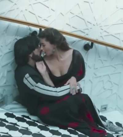 Alia orgasam 