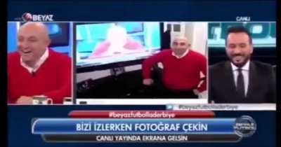 &Ccedil;ekirdeği alınan koyun 5 ay sonra Dolly'i g&ouml;r&uuml;yor