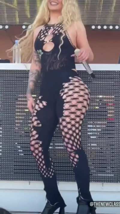 The backshots gotta be crazy